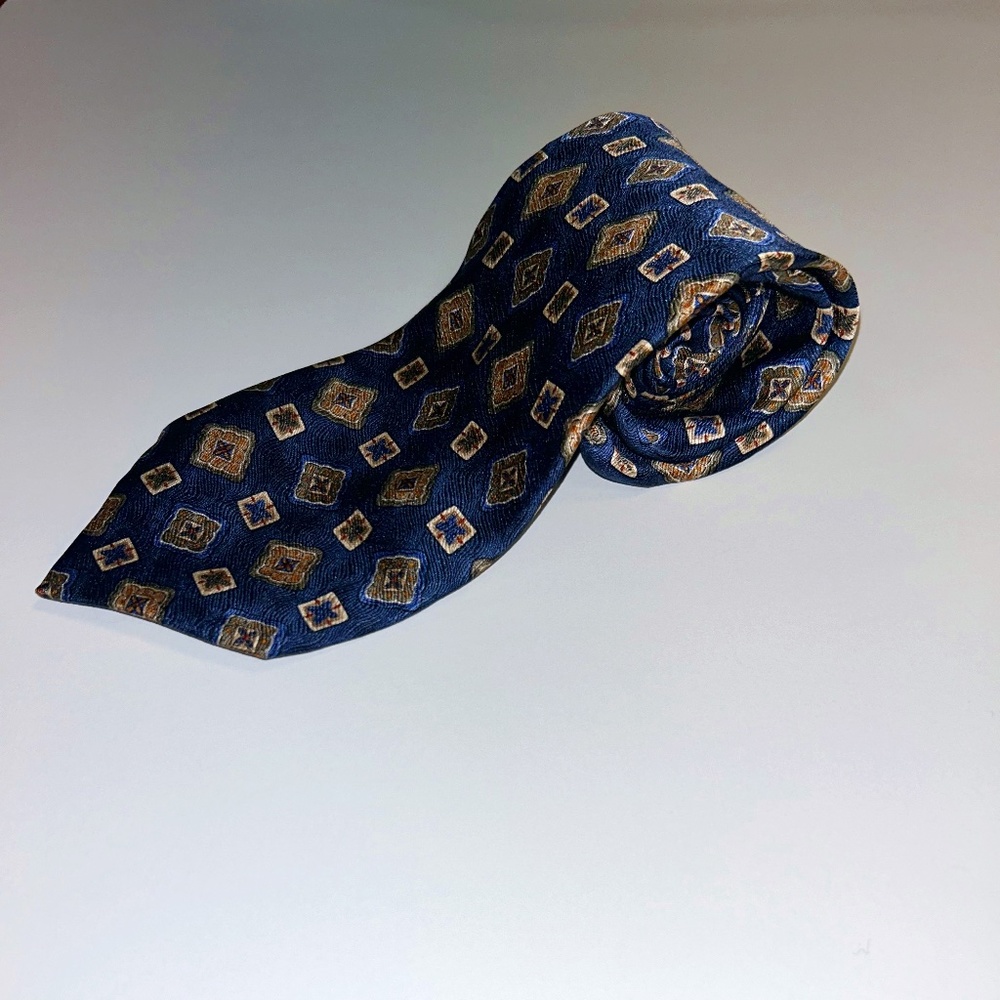 100% Silk Jos. A. Bank Tie